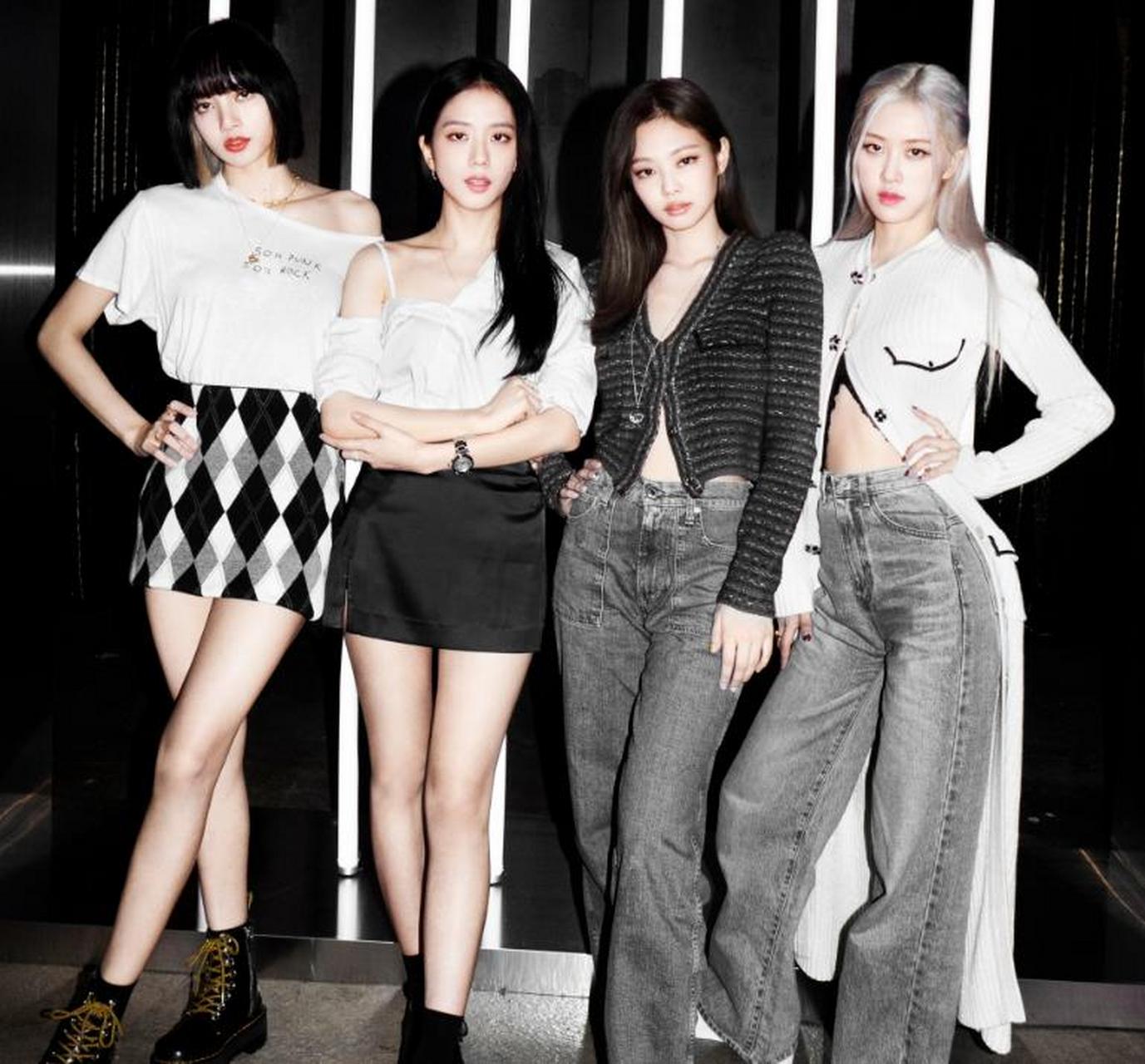 blackpink两名成员与yg签订组合约# 有消息爆料称,blackpink成员与yg