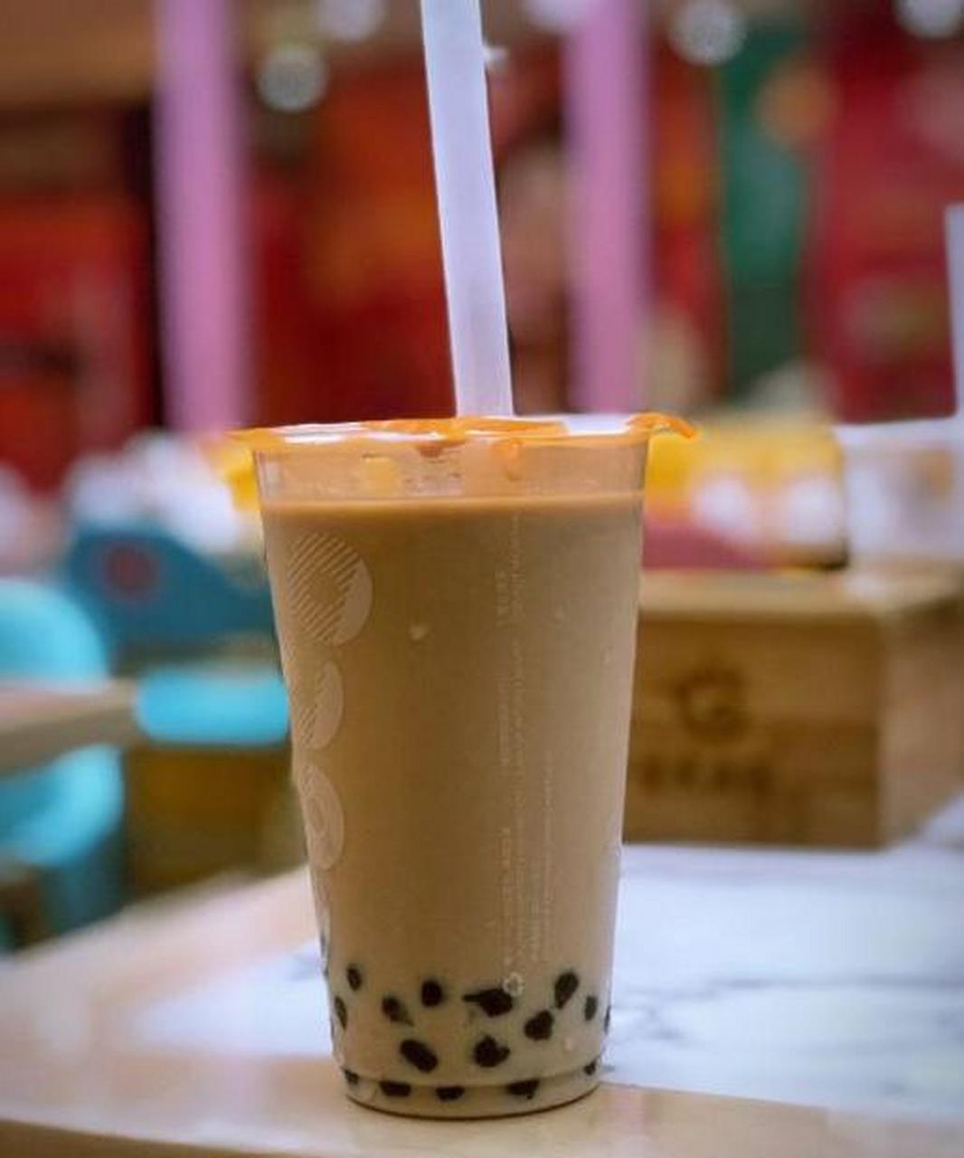 最常见的有三种含糖饮料,碳酸饮料,奶茶,果汁.