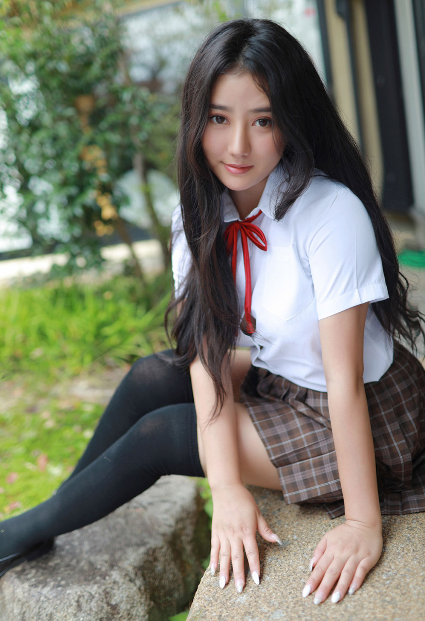 日本学生妹玛鲁娜制服系列合集