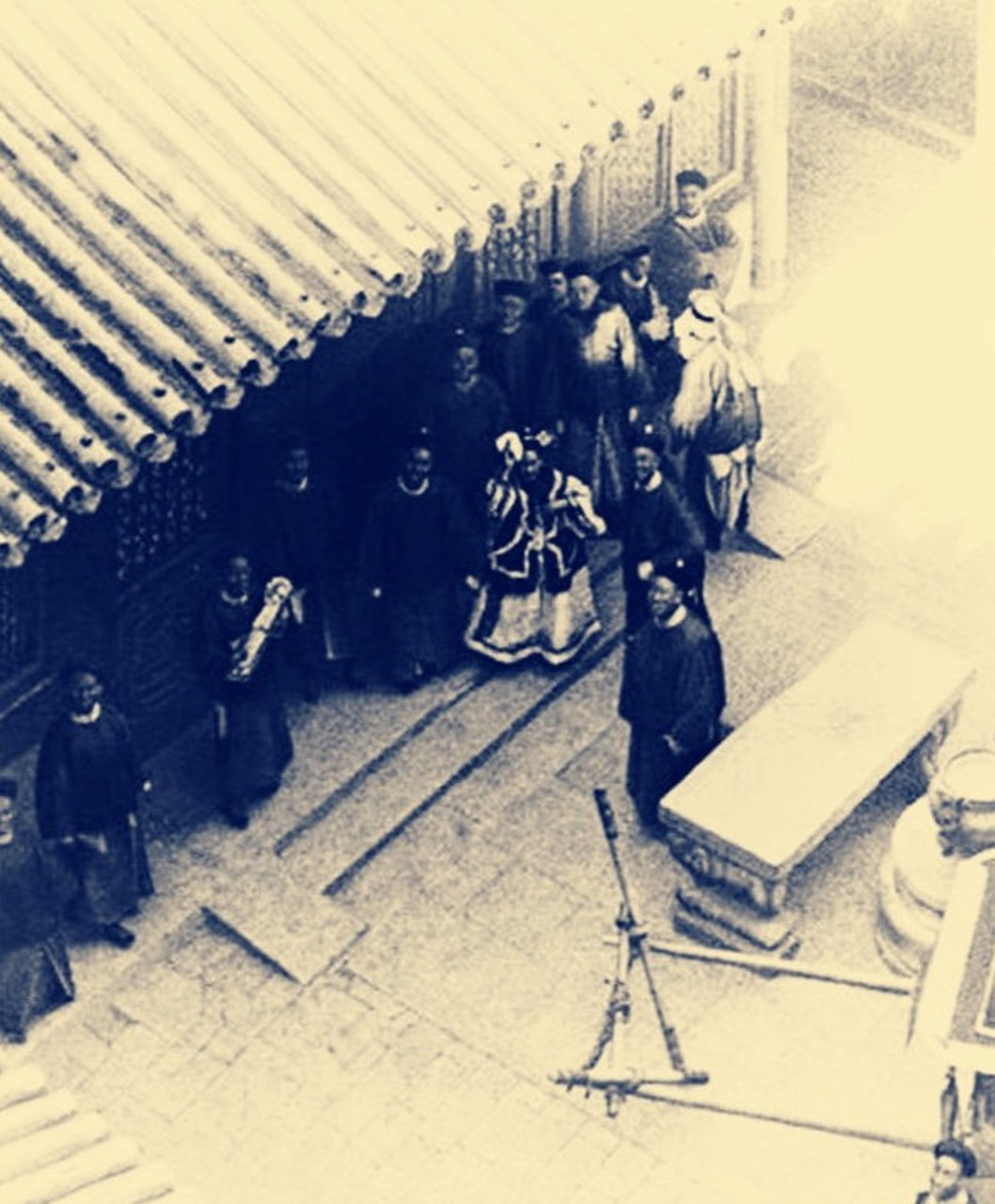 【老照片】1907年,"老佛爷"奴颜婢膝欢送外国公使.