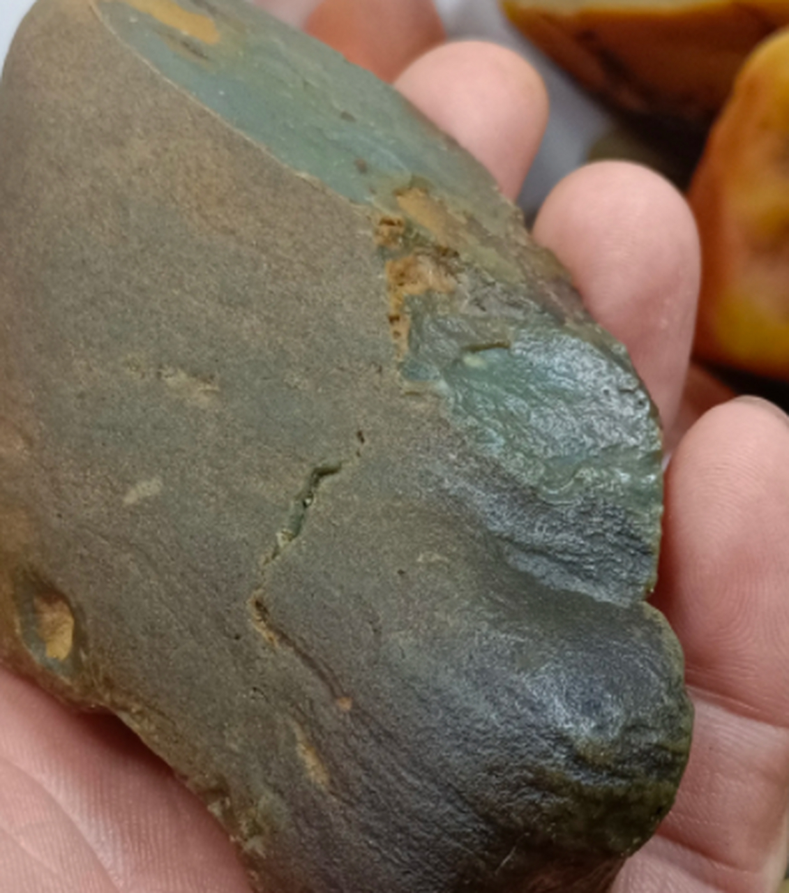 点击头像看直播##金丝玉# 新疆乌尔禾戈壁滩上的一块泥石.