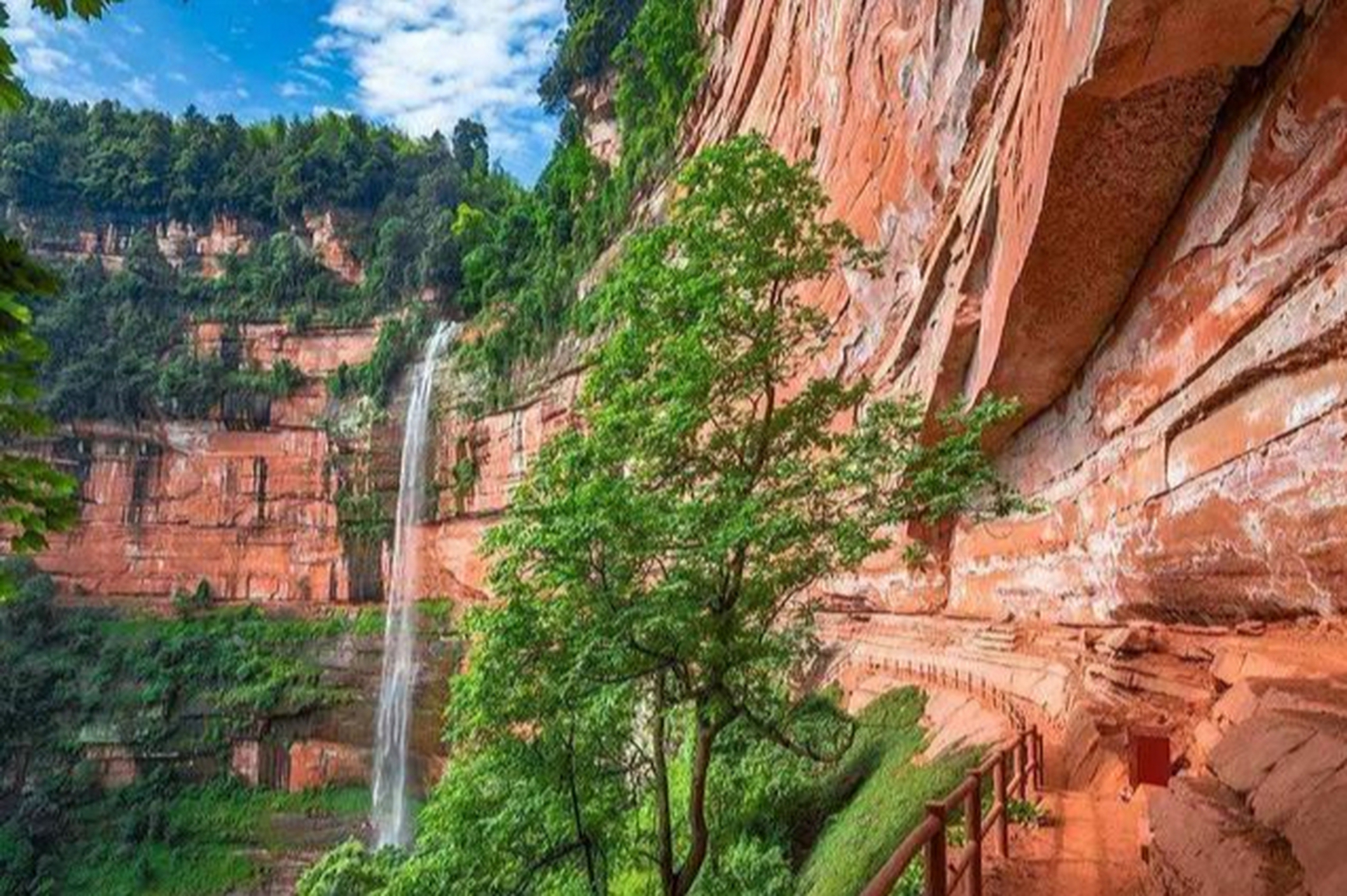 中国最大的丹霞地貌区——贵州赤水丹霞,简直是太美了!