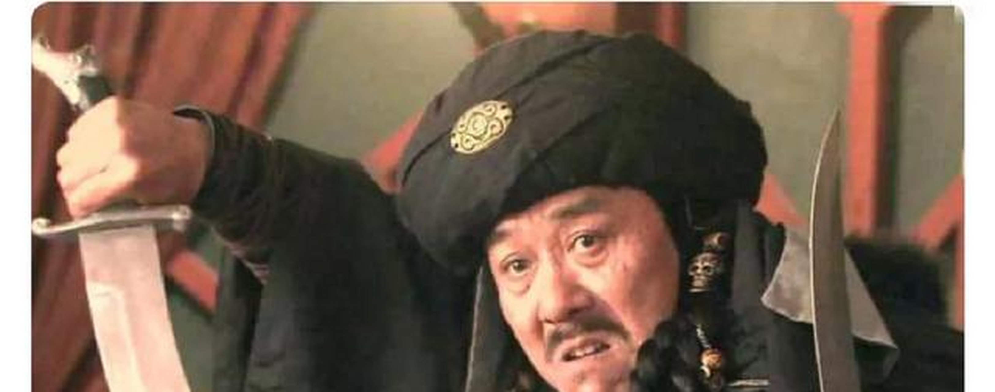 论攻攻击速度肯定乌勒质更快,人家拿双刀的,虺文忠是身法快加上忍术