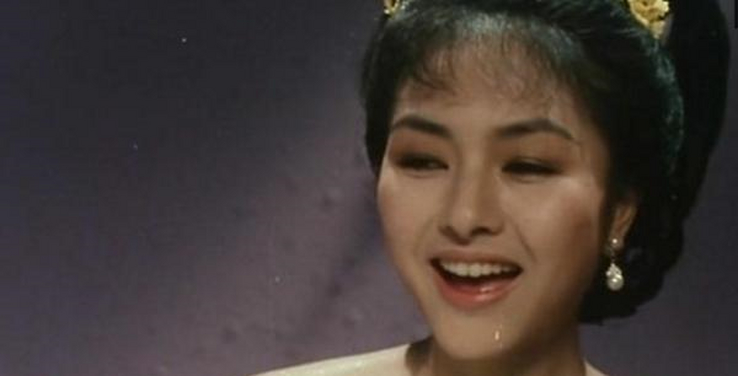 司马燕原名韩小玲,1963年出生于香港.