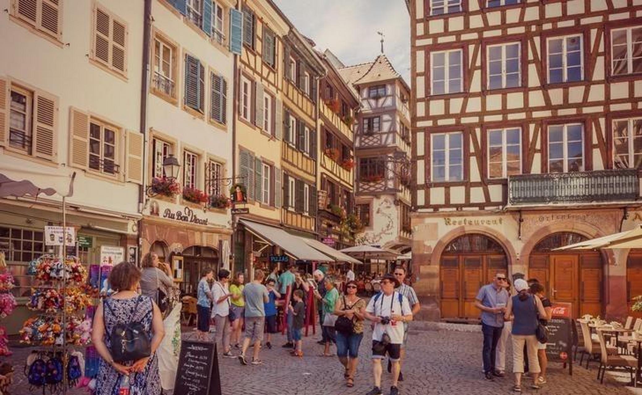 13-15世纪,斯特拉斯堡自由市的发展,经历了哪些变化?