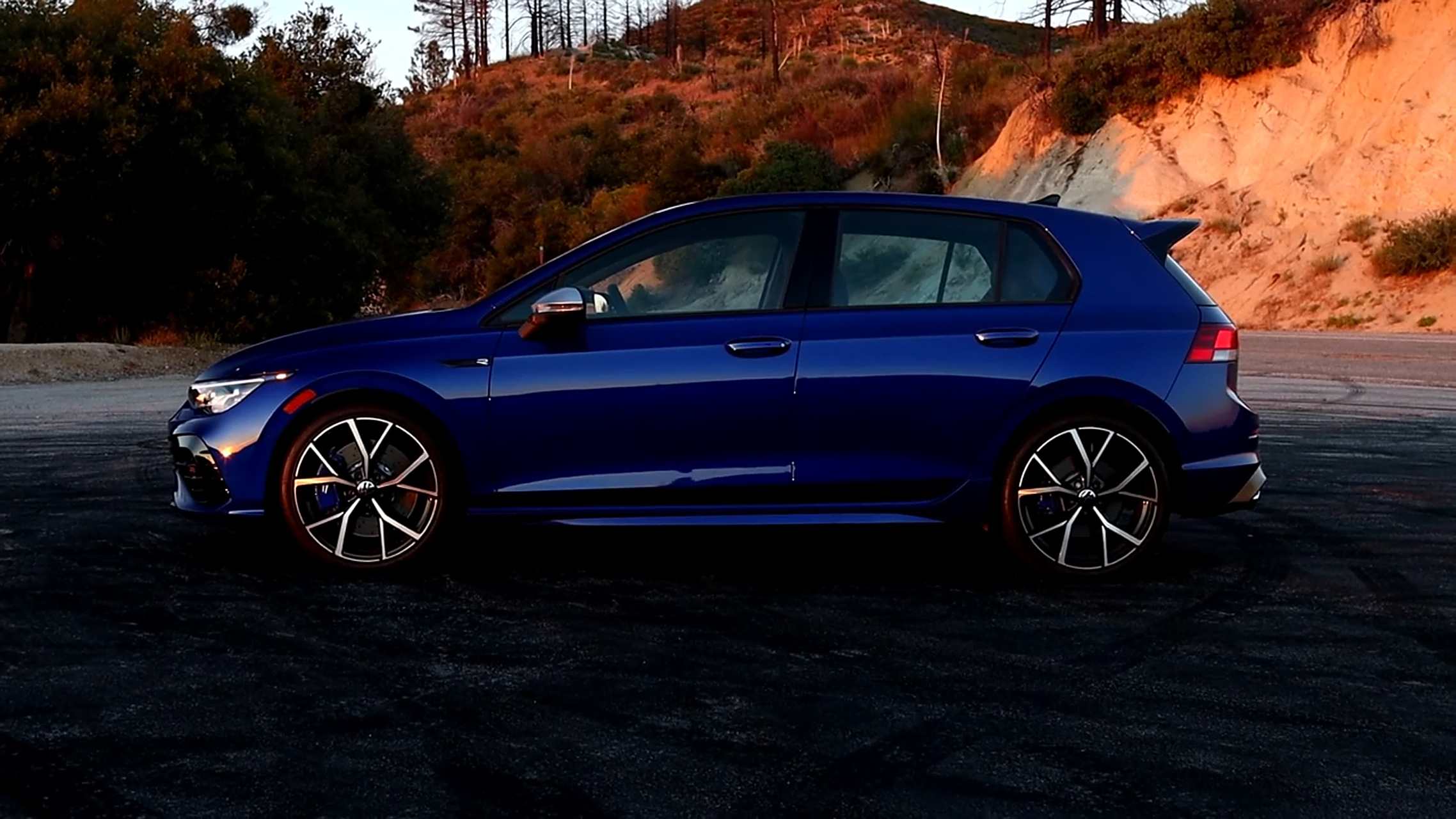 2023款 大众 高尔夫 r 20周年纪念版 谁看不迷糊?