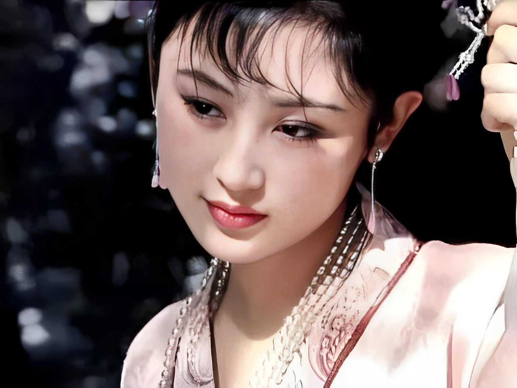 从这组照片中可以看出陈红年轻时有多美.