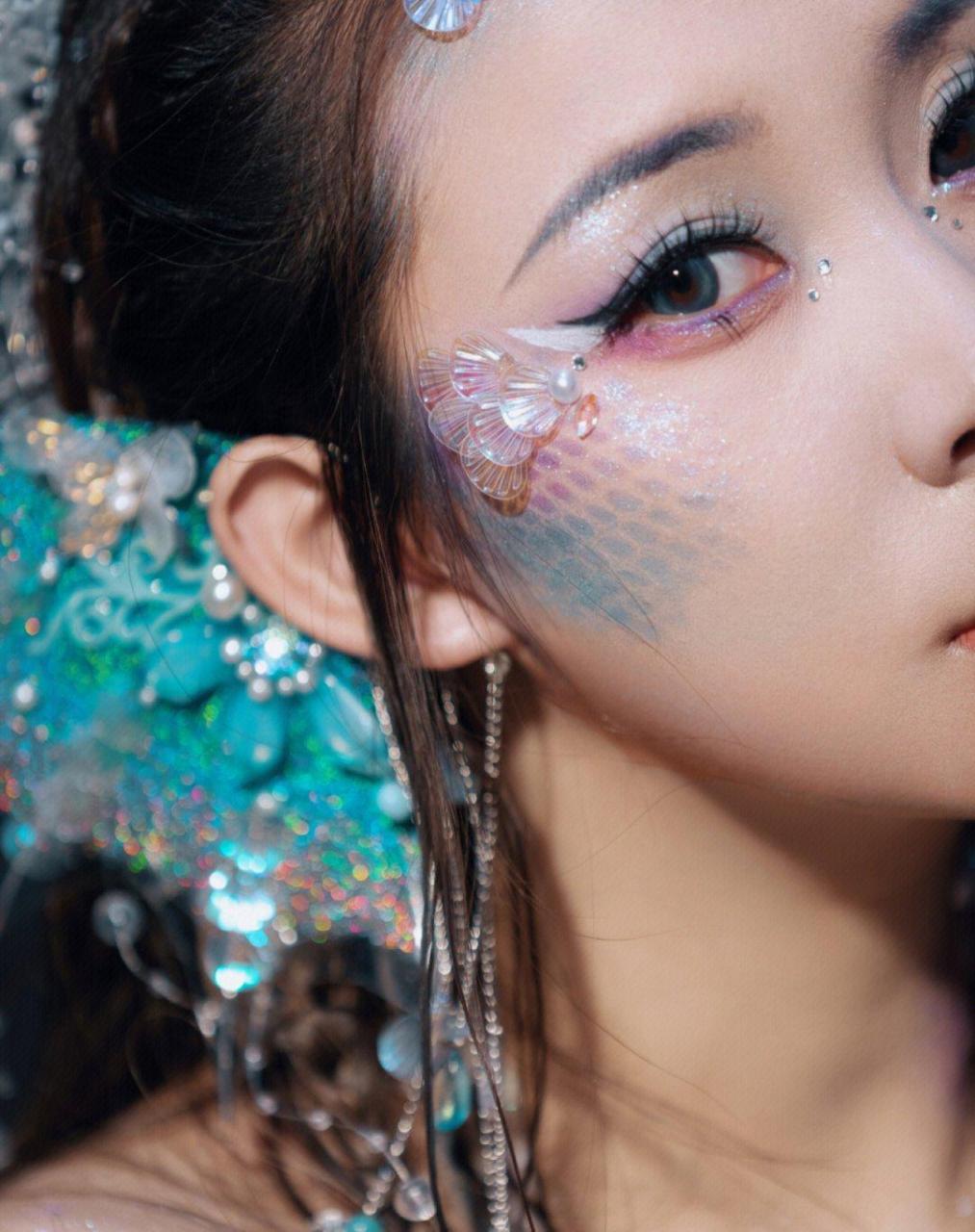 美出新天地彩妆系列之:经典美人鱼妆容