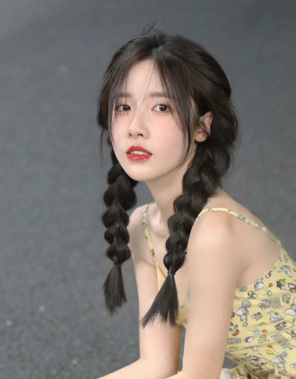 温柔夏日写真|麻花辫太美了?|||双马尾真的减龄?