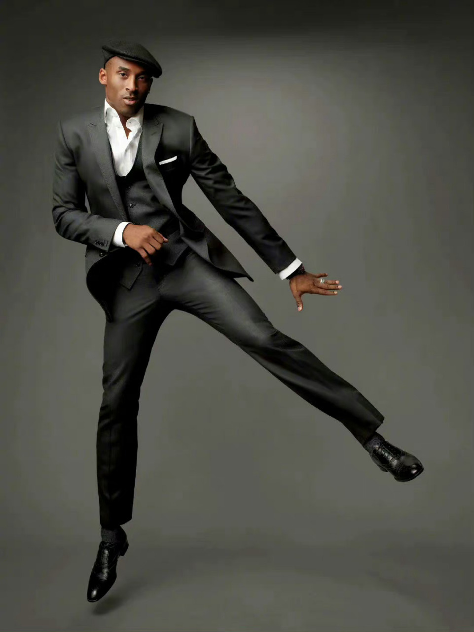 科比是真的帅.温文尔雅,努力善战.