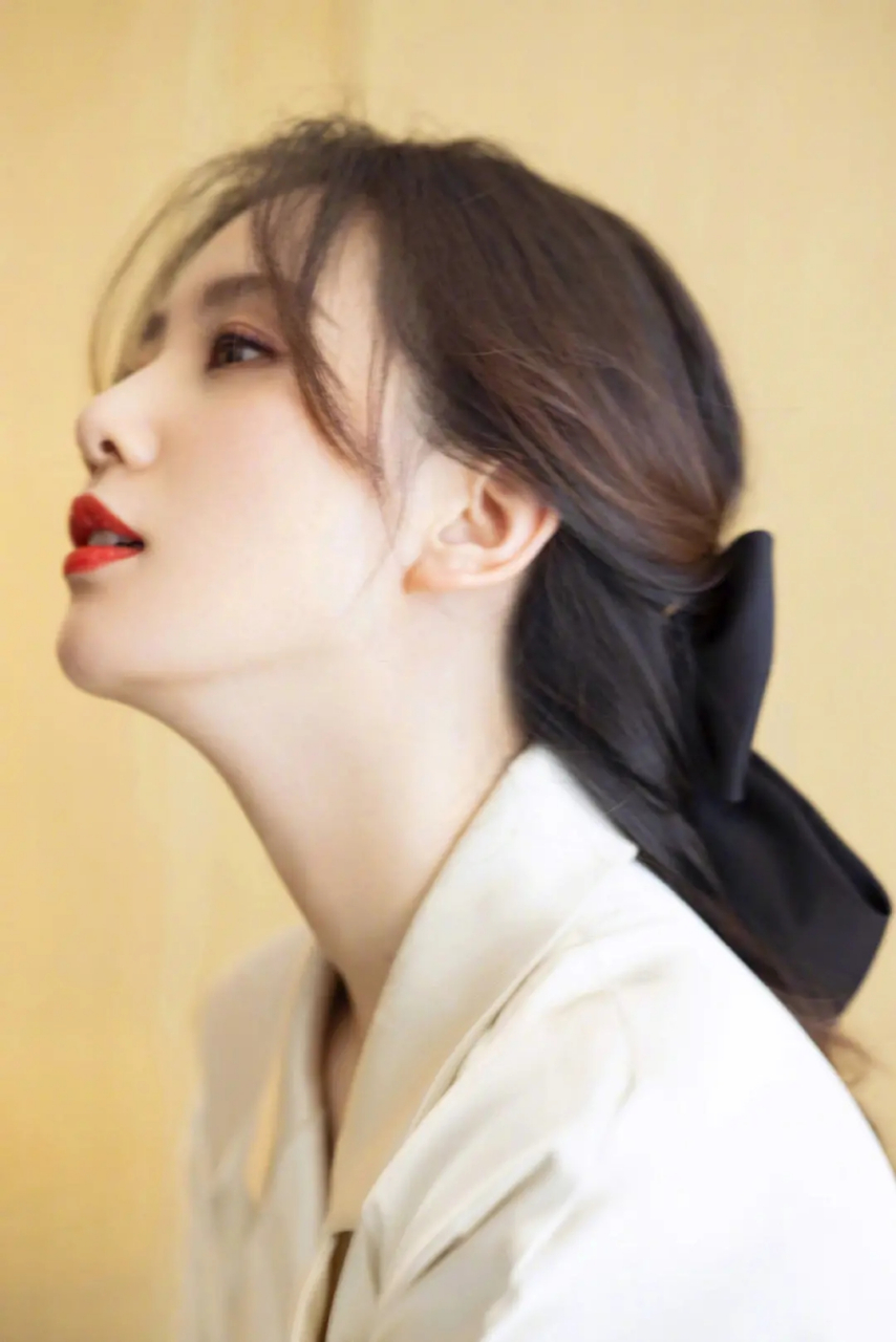 女明星侧脸照,你更喜欢哪一个?