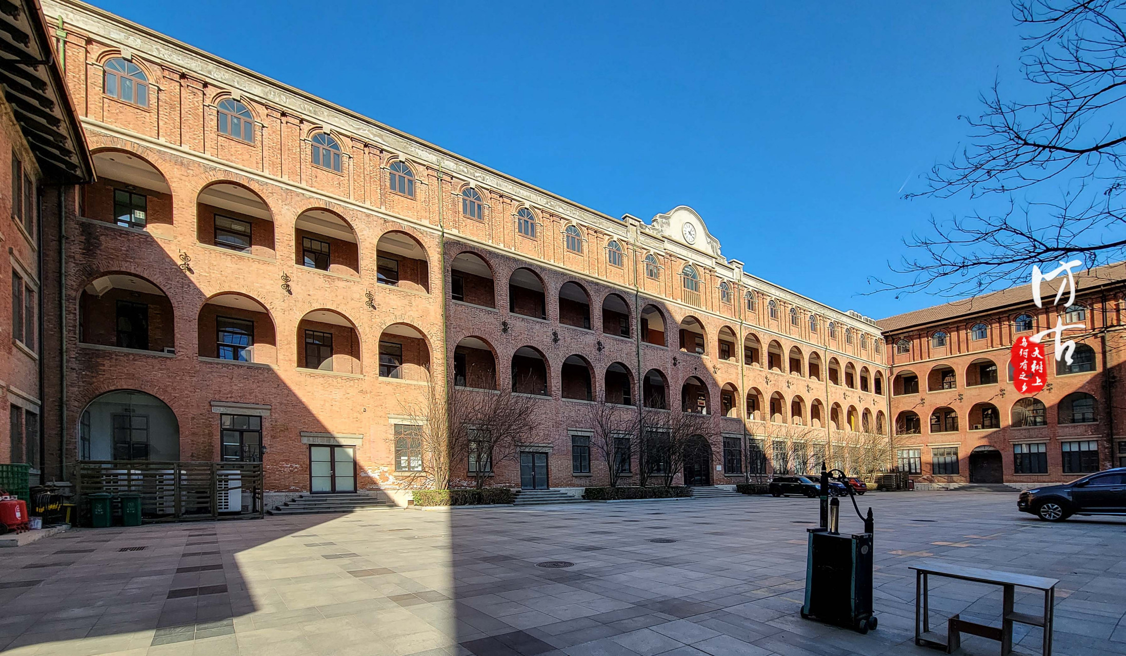 天津意大利兵营旧址,这算是天津市区一个著名古建了.