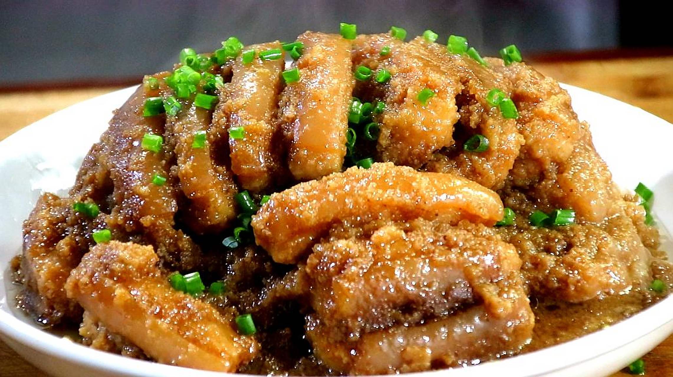 米粉蒸肉是江西省特色名菜之一.