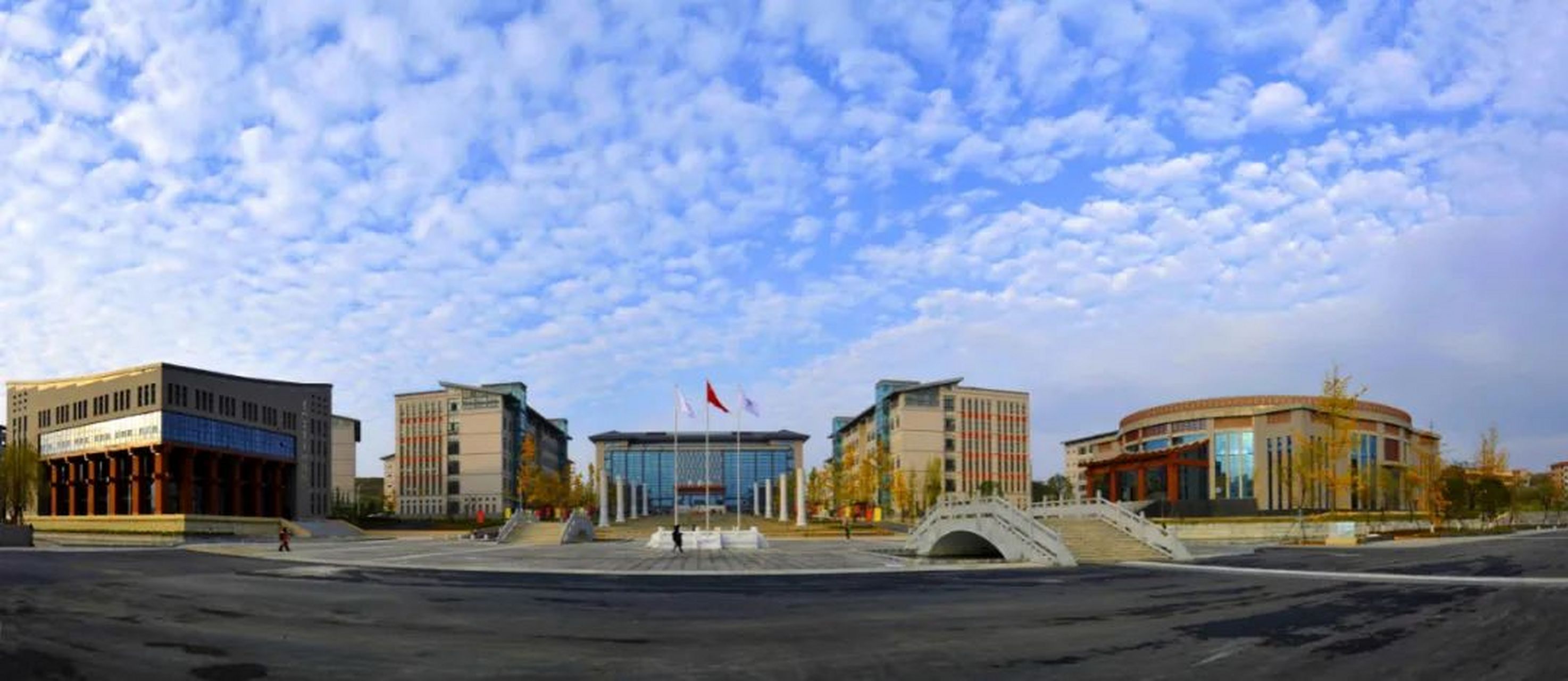 贵州中医药大学办学规模调整至25000人!