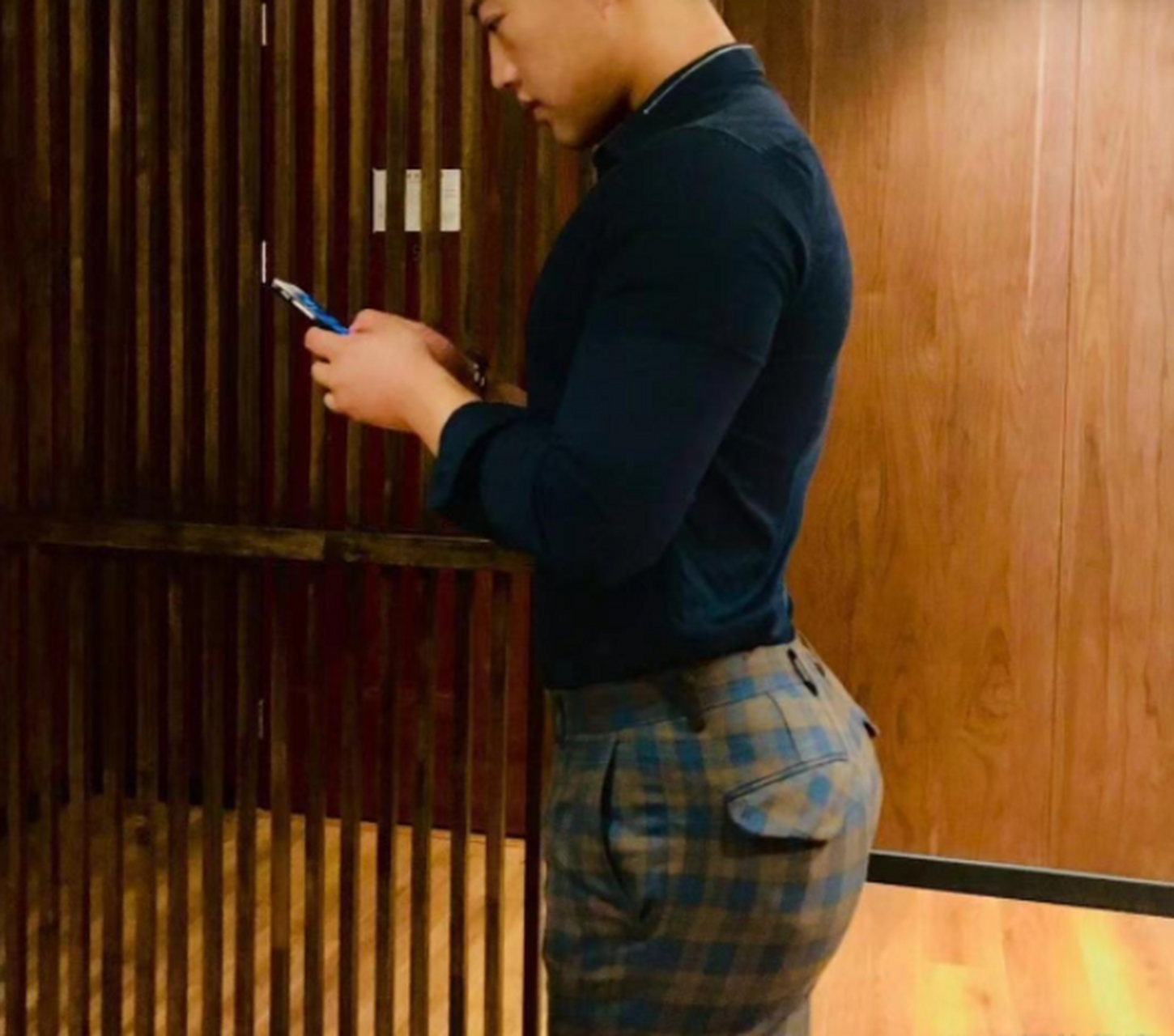 男人有翘臀,证明哪方面比较好啊?