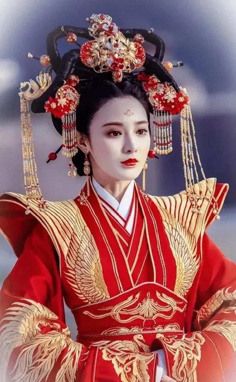 领动计划# 公元423年,秃发皇后穿着红色嫁衣走向刑场.