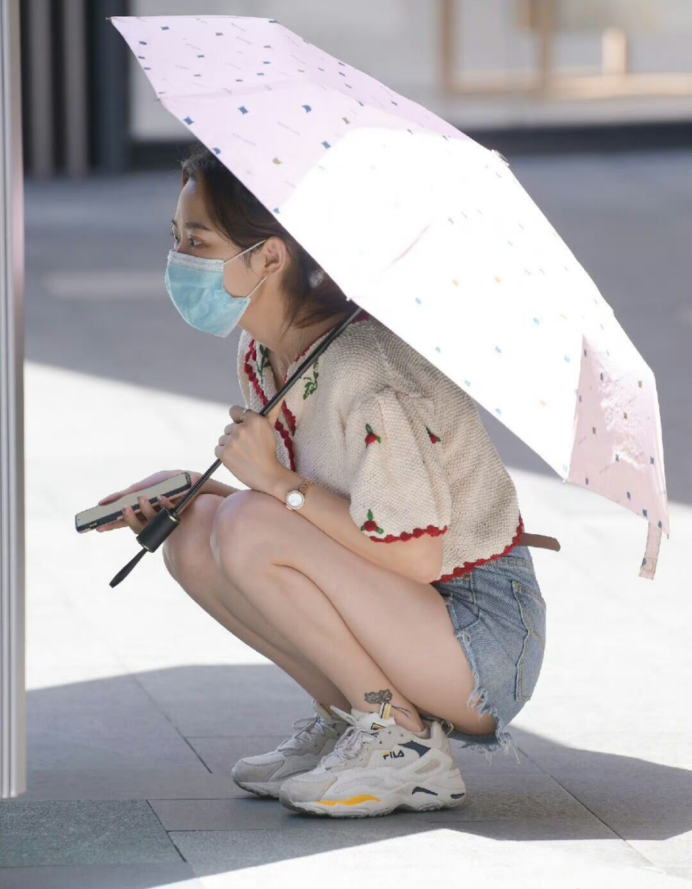 摄影师加鸡腿![害羞](4)