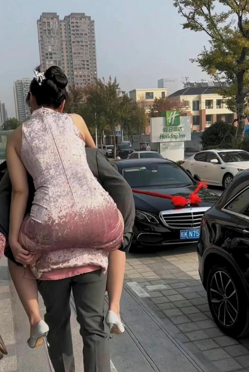 网友:别人的媳妇好漂亮呀,有点像林心如