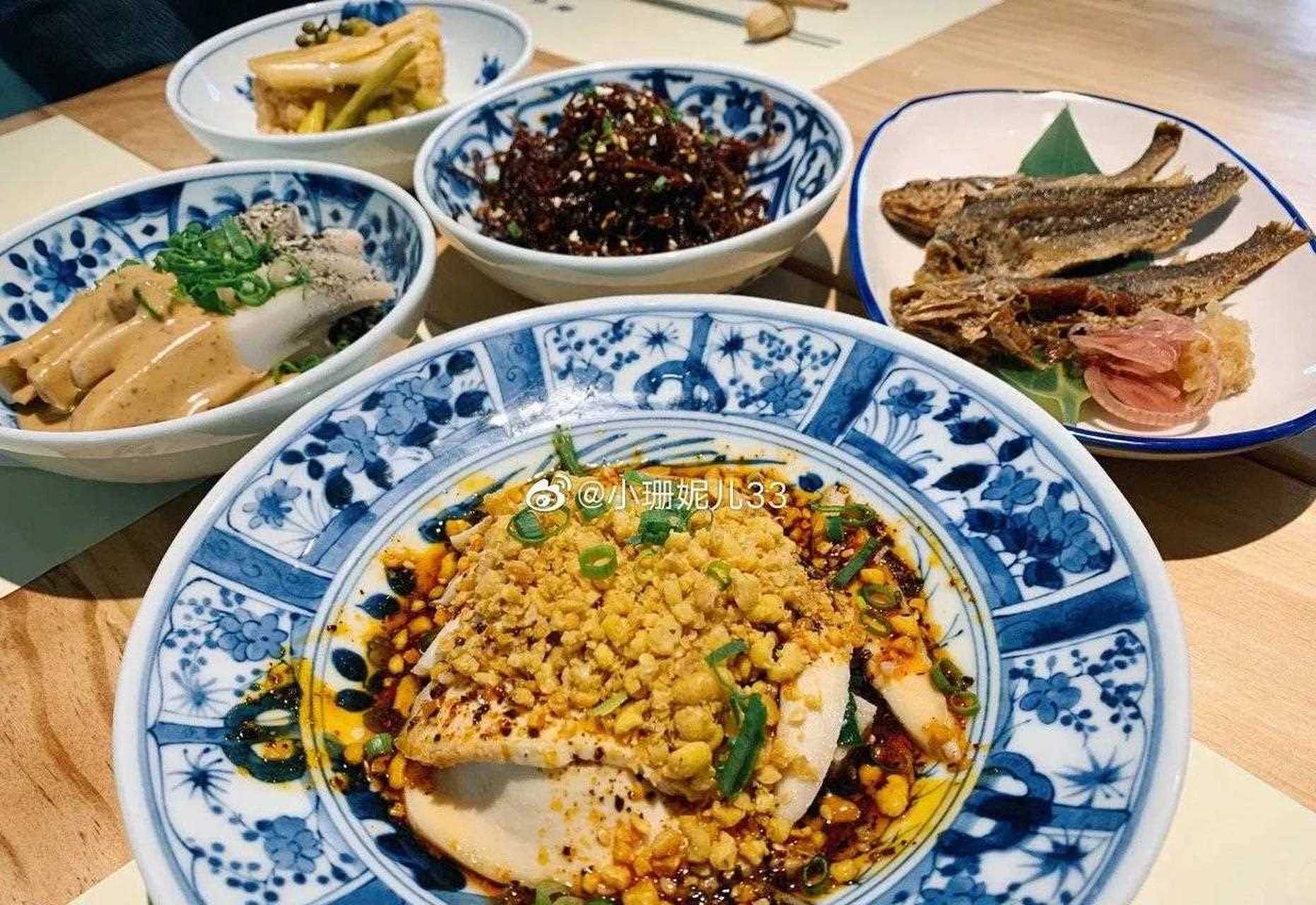 香港美食作家欧阳应霁老师@应霁 在大都荟localand开了家【霁在·自在