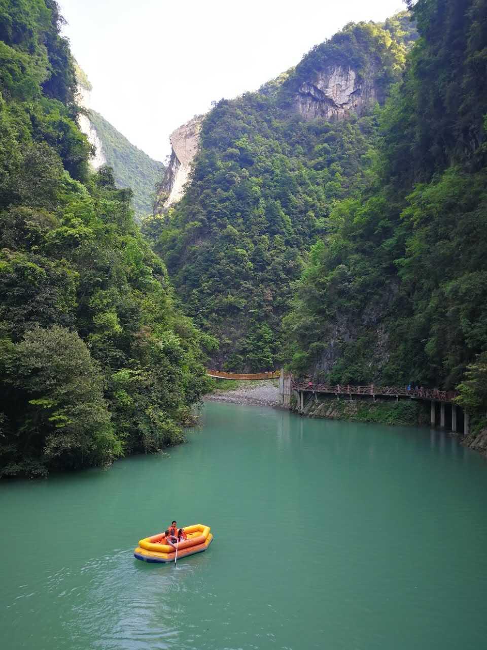 鹤峰县五里乡五里坪村是比较冷门的一个村落,这里是红色革命的村子