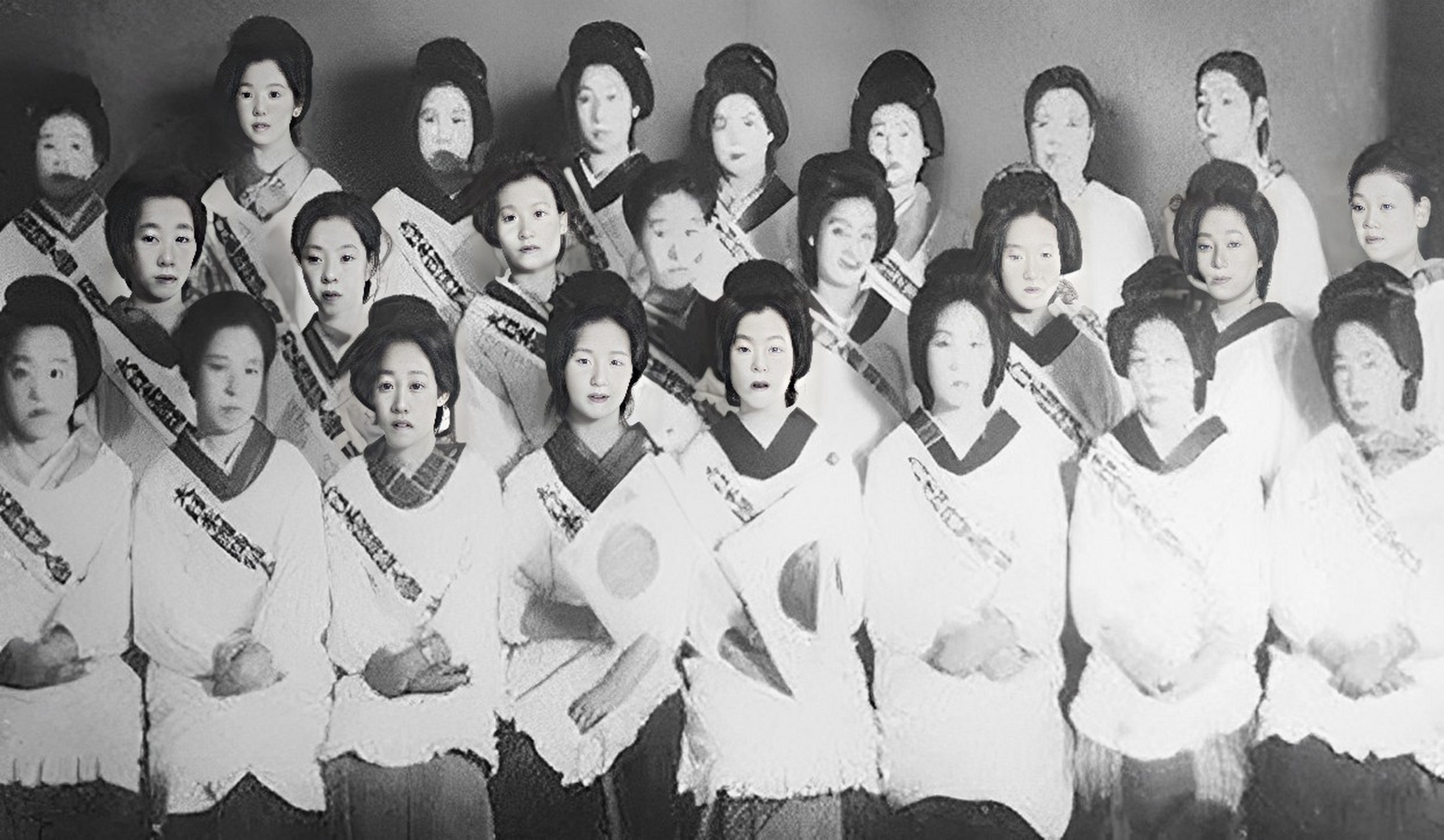 在二战,日本人组织了一个"姬百合部队",里面全是军政府征召的女兵,这