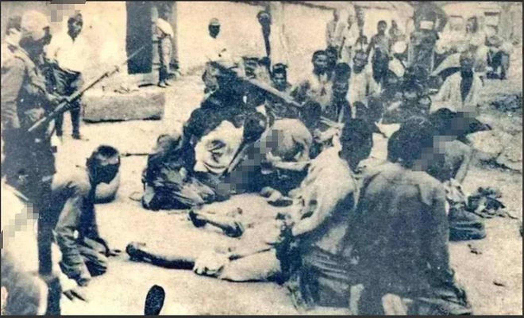 1938年,日本人在中国大规模屠杀中国平民,在这些屠杀中,无数手无寸铁