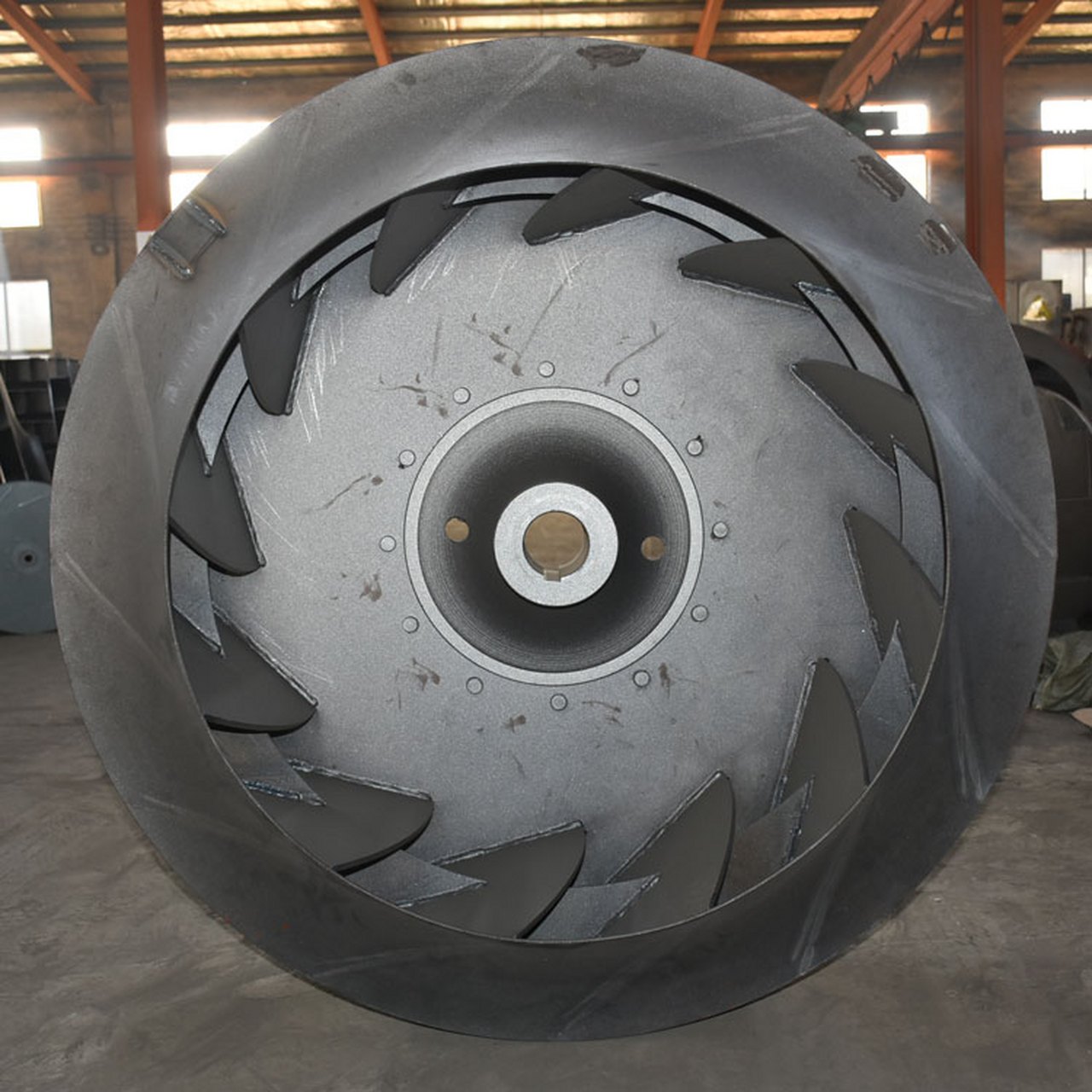 离心风机叶轮是离心风机重要组成部分之一,是离心风机造成工作压力