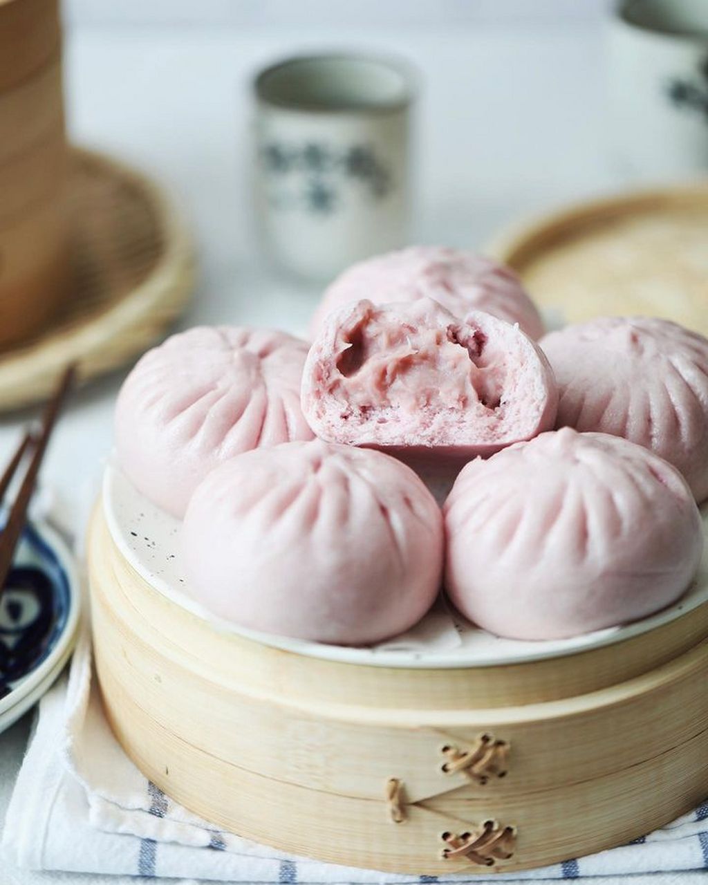 67芋泥包子,淡淡紫粉色的包子好像也不错 #包子# #包包子#  #美食