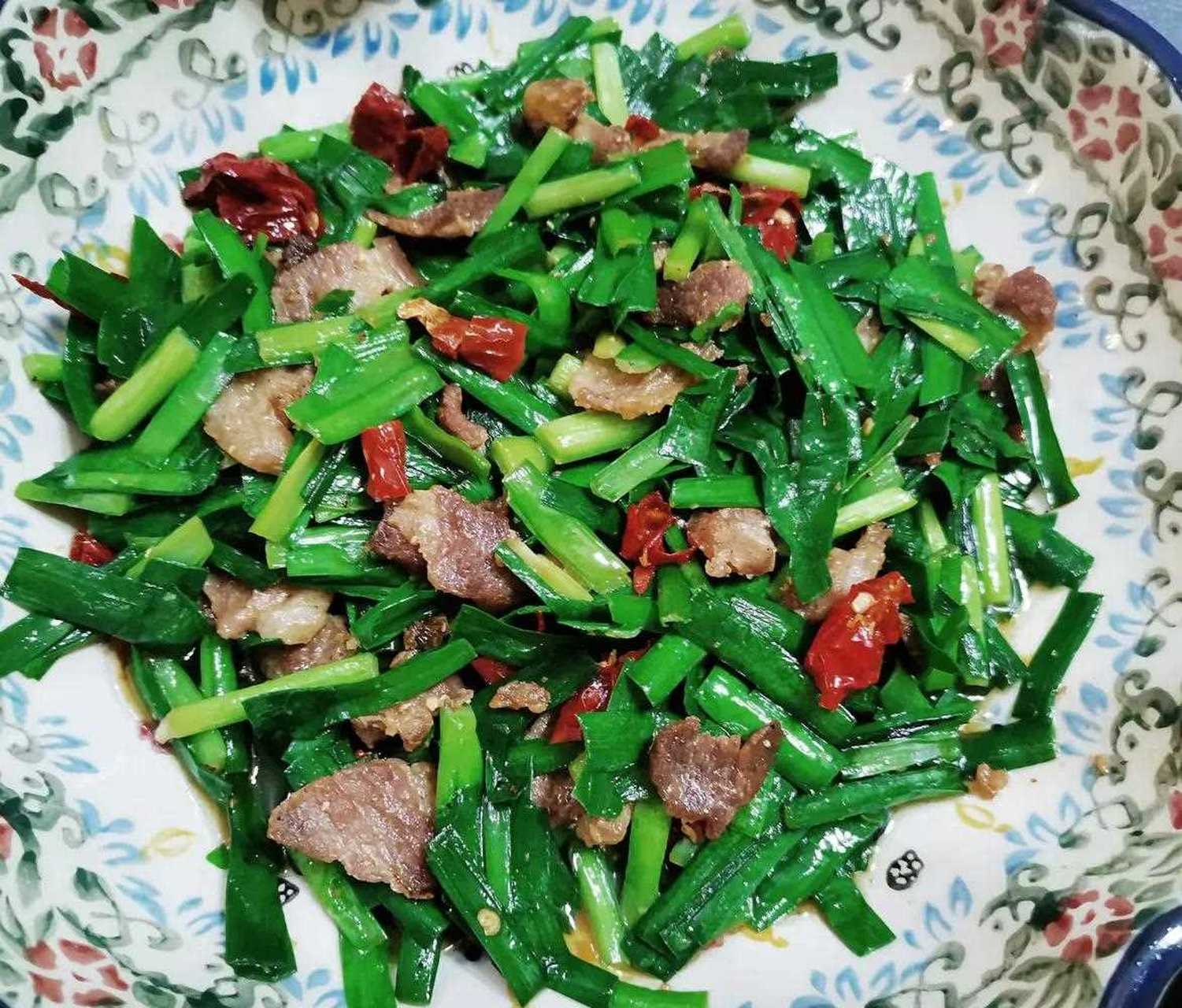 家常拌面(韭菜羊肉,茄子牛肉)[大哈]             孩爸说他想吃拌面了