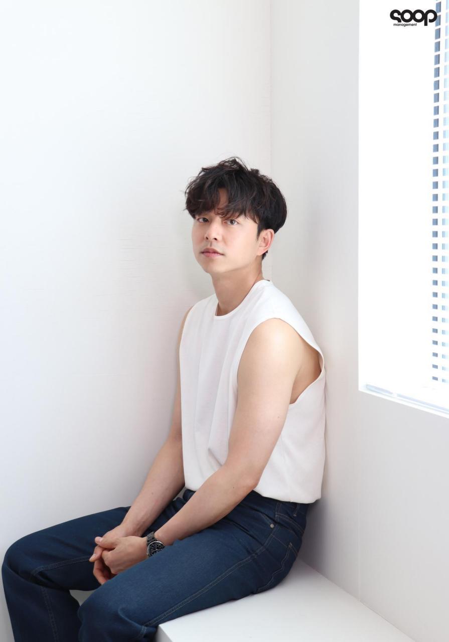 孔刘成熟老男人的魅力[比心] 孔刘成熟老男人的魅力[比心]这个肩膀想