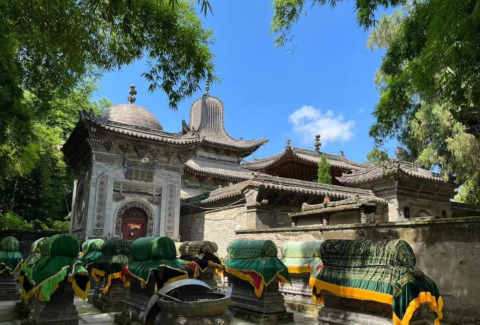 巴巴寺|阆中始建于清康熙28年,久照亭大殿为巴巴寺的中心建筑,高大