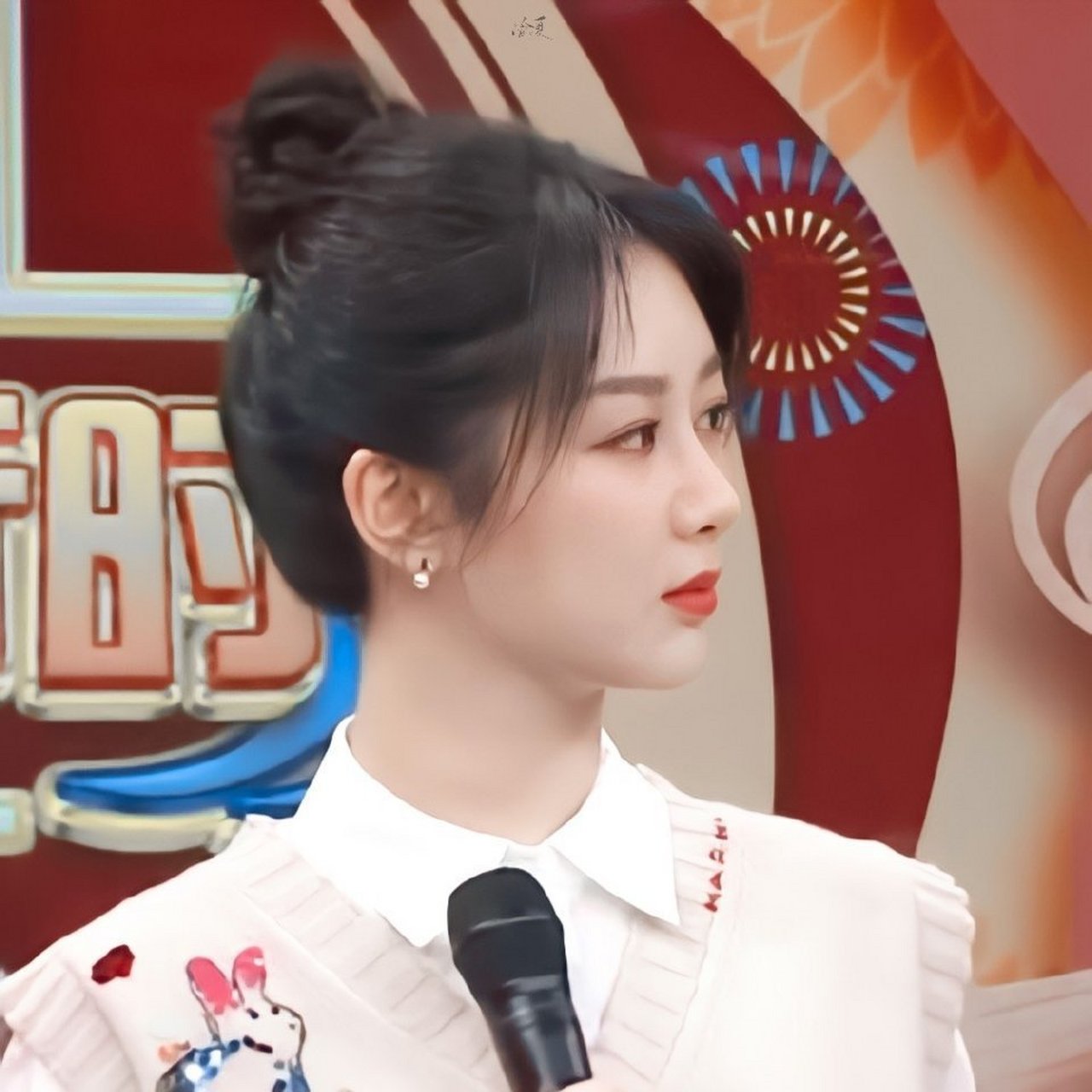 杨紫央视春晚有2个节目!