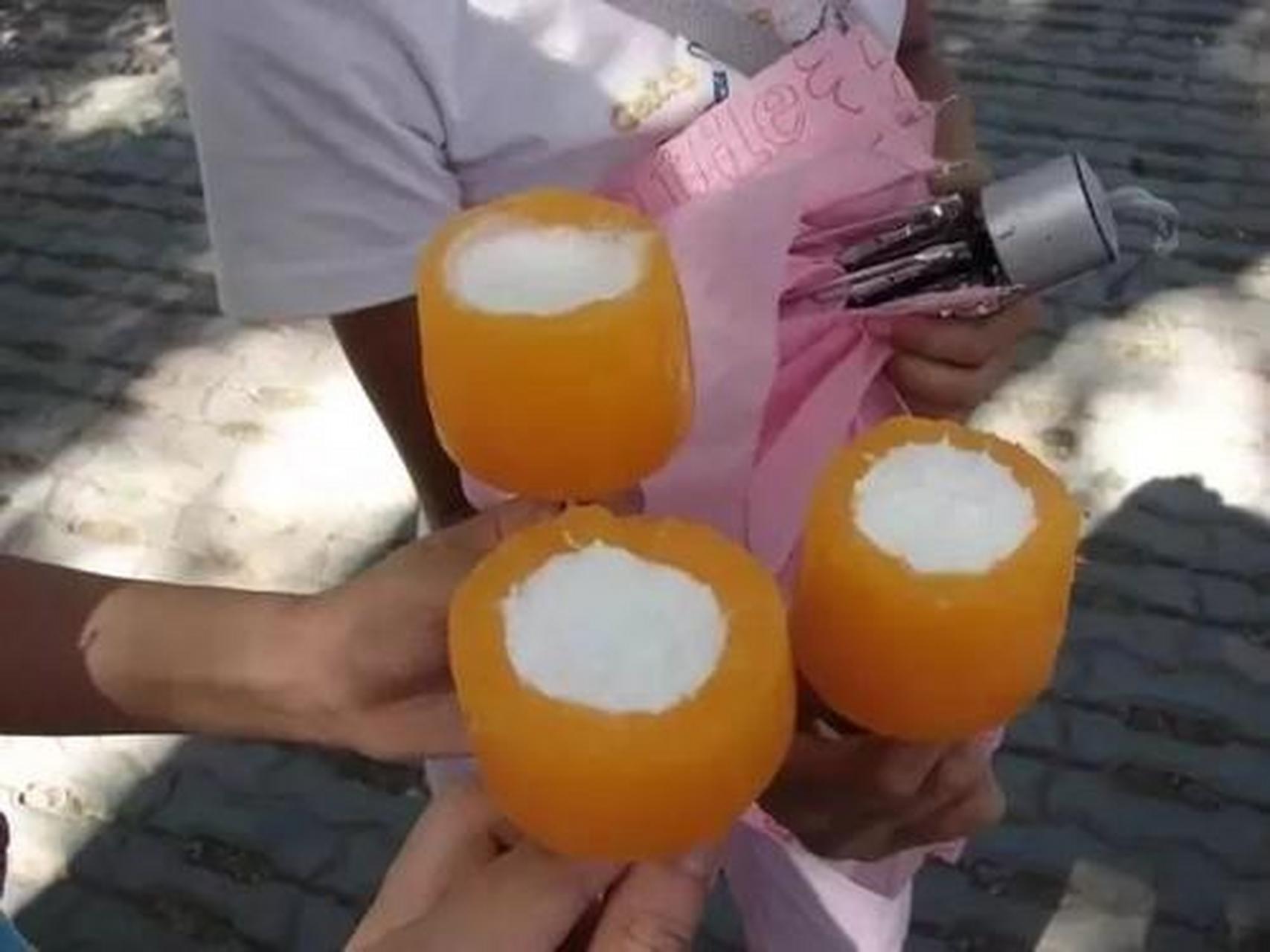 夏威夷雪糕,上学时候很喜欢吃这个,当时应该是销量很高的吧,风靡一时.