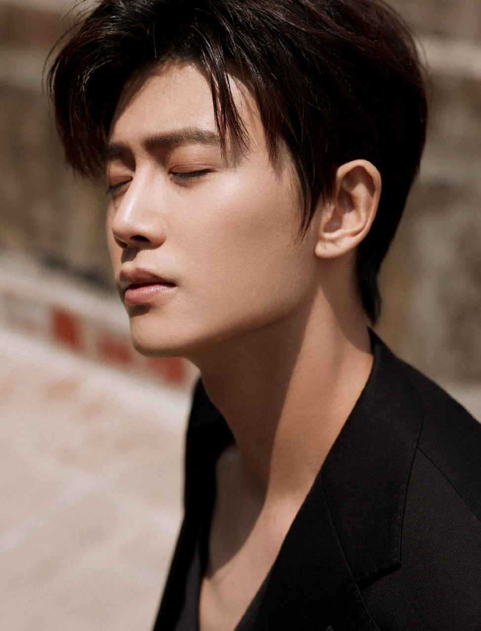 来份高冷任嘉伦 ,感受清爽帅气!  #任嘉伦写真集