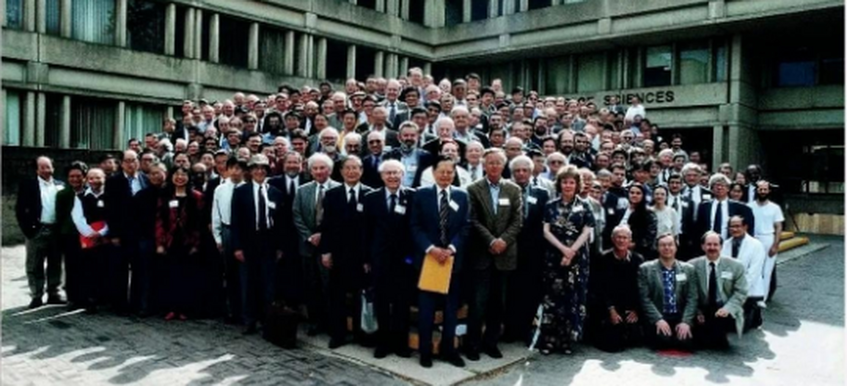 杨振宁的实力地位不容小觑