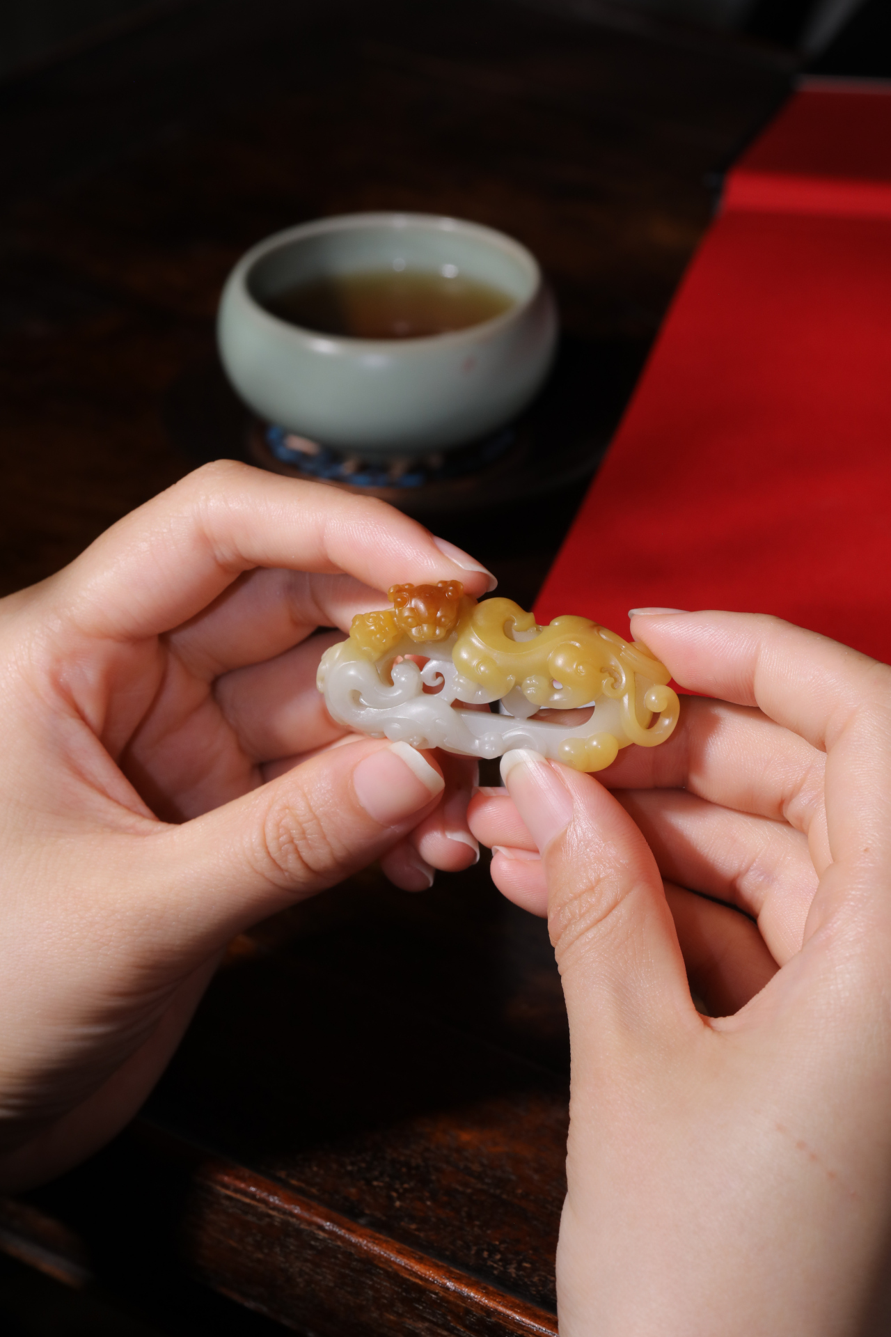 【精品级仿古玉雕】新疆和田玉籽料 黄沁螭龙玉牌 挂件 苏工黄沁镂空