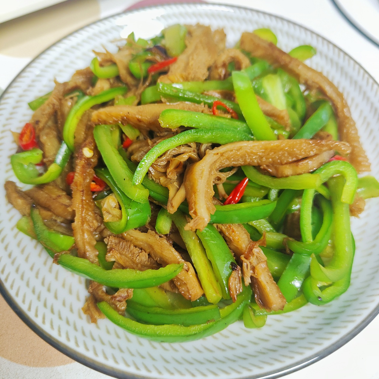 边吃边瘦,好吃又掉秤的青椒炒牛肚  太好吃啦!