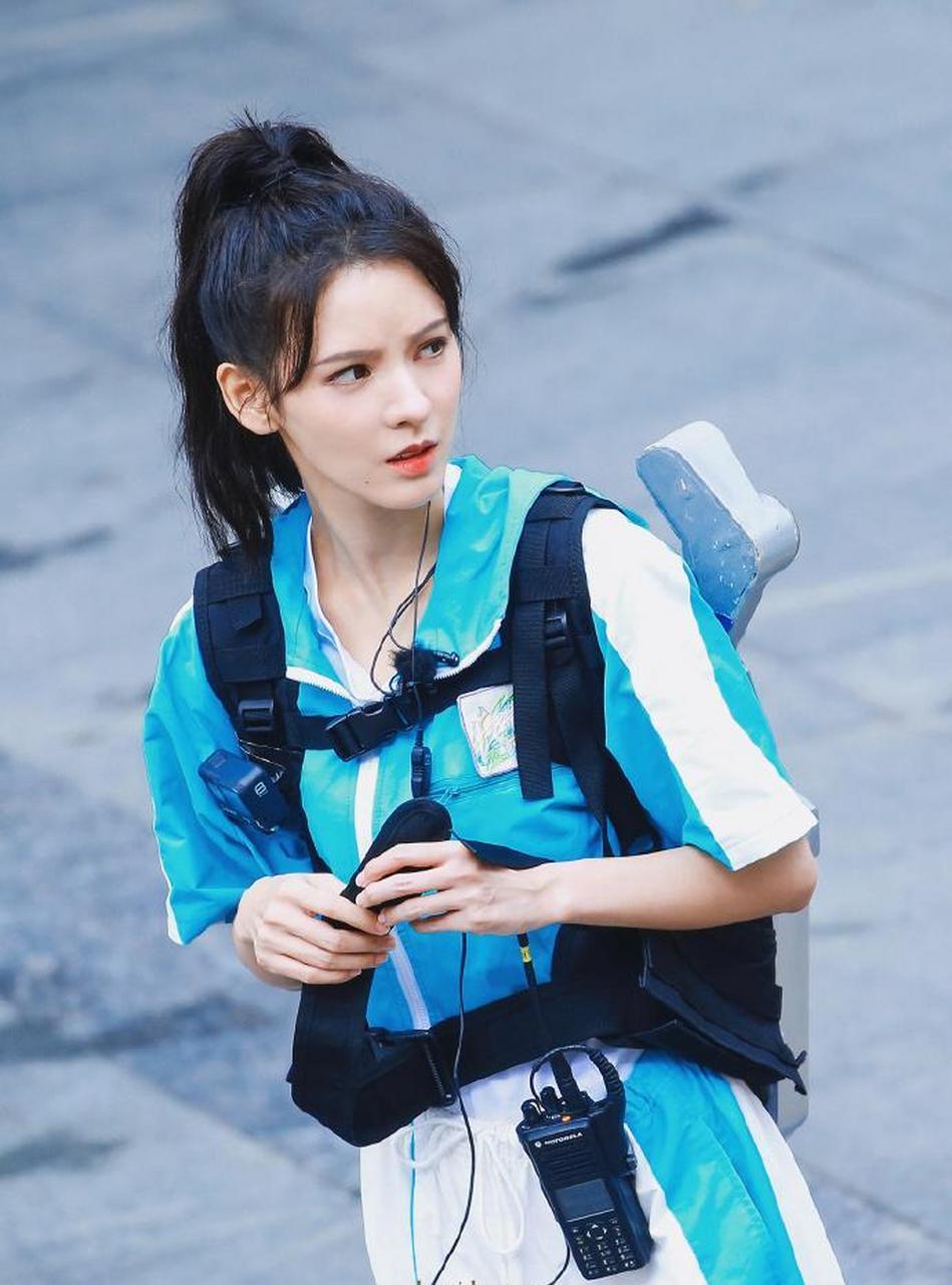 不知道大家有没有被《牛气满满的哥哥》中的女嘉宾张予曦惊艳到,大概