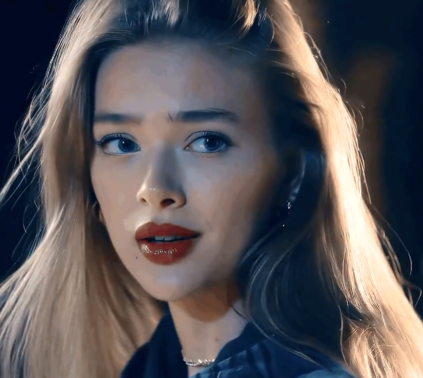 9日,迪士尼电影《小美人鱼》里的"人类公主凡妮莎"剧照公布(p1).