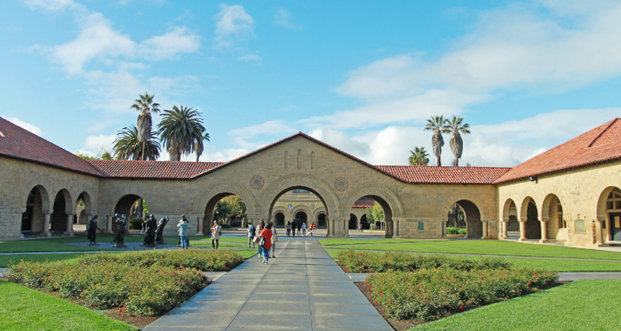 世界上最豪华的大学 斯坦福大学 斯坦福大学位于美国加利福尼亚州帕洛