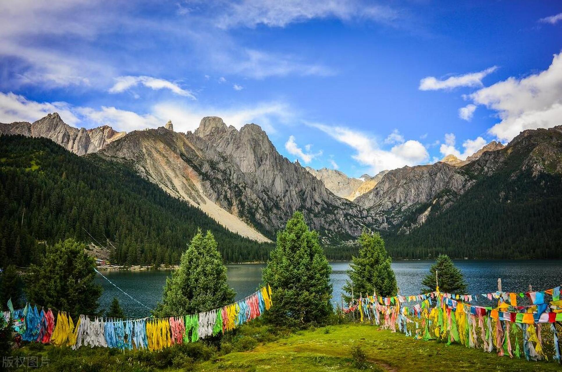 每天认识一个小众旅游景点丨巴塘·措普沟  如果说新都桥是摄影师的天