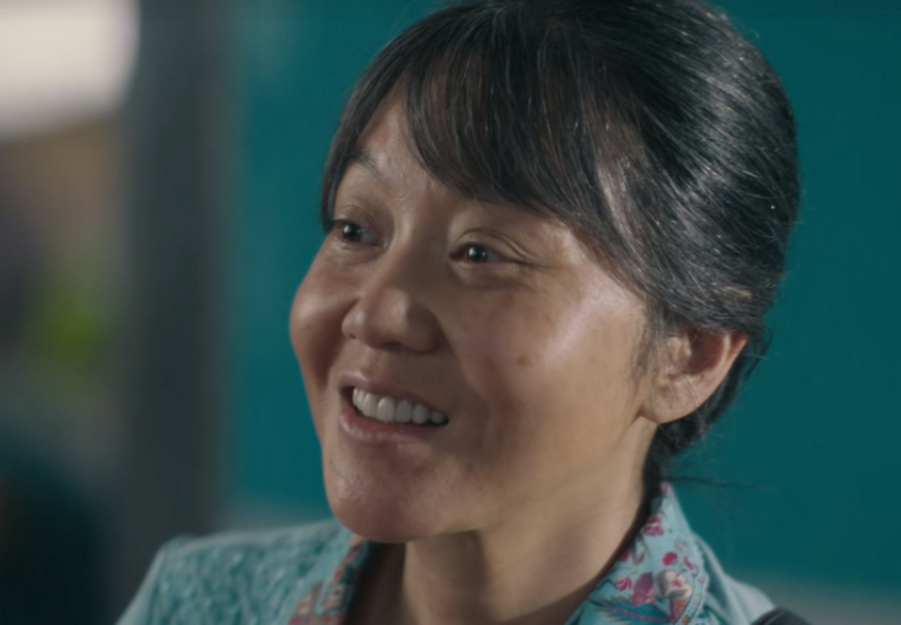 52岁闫妮,放弃打美容针演沧桑老人,可惜她的脸已经回不去了 闫妮新剧