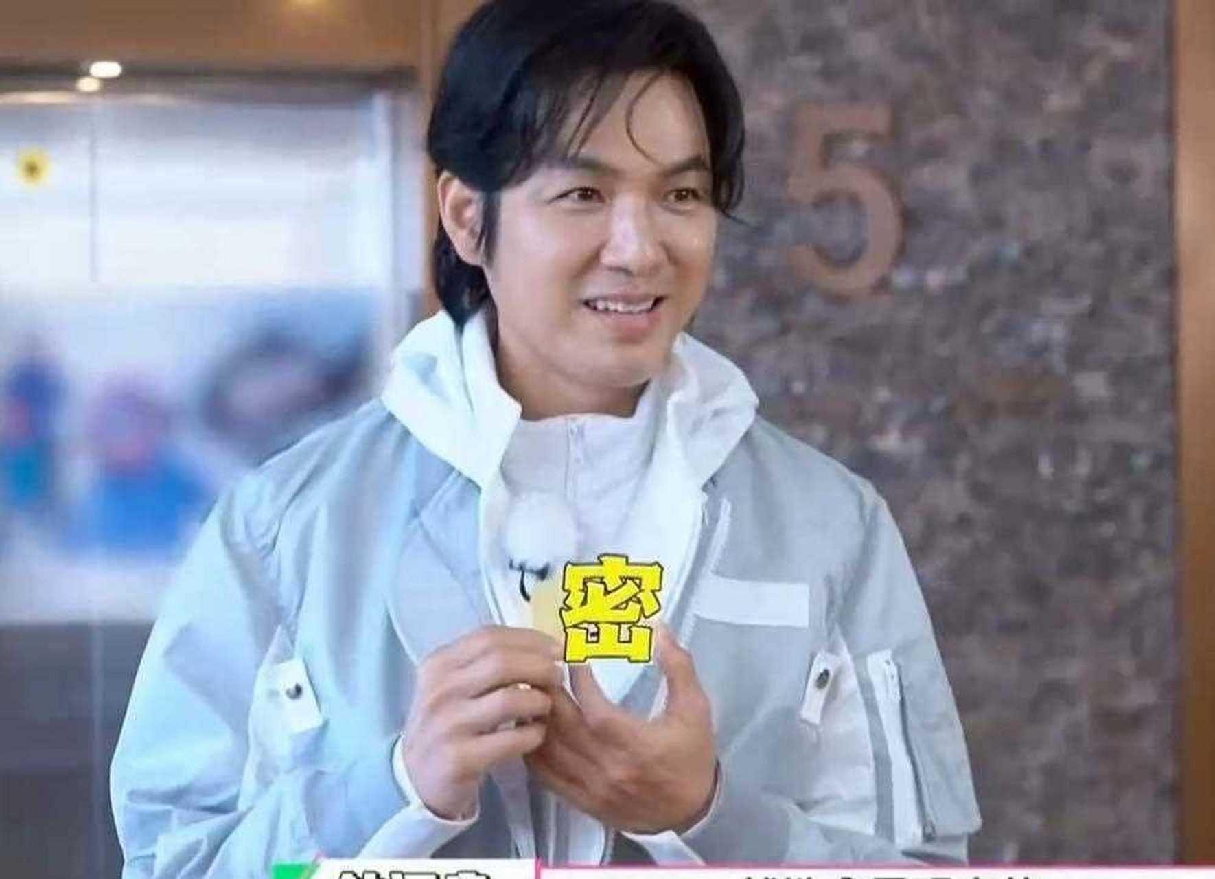钟汉良暴胖和暴瘦来回切换!状态还好吗?