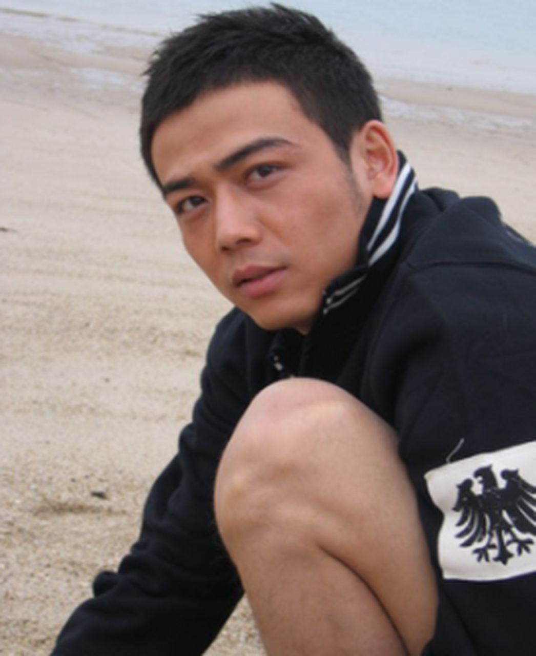 杨烁在接受采访的时候说:"童瑶在上大学的时候非常的让人可怜,演戏的