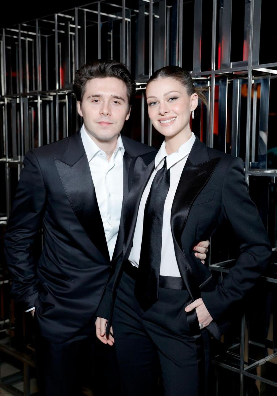 布鲁克林·贝克汉姆和妻子妮可拉佩兹(nicolapeltz)出席2023wifoscar