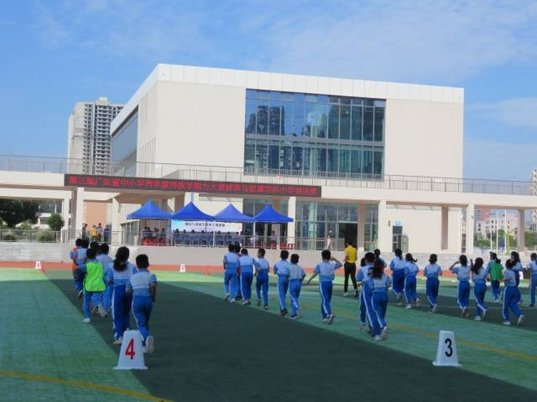 电白一小新校区更名电白区占鳌小学 电白区占鳌小学前身是电白一小新