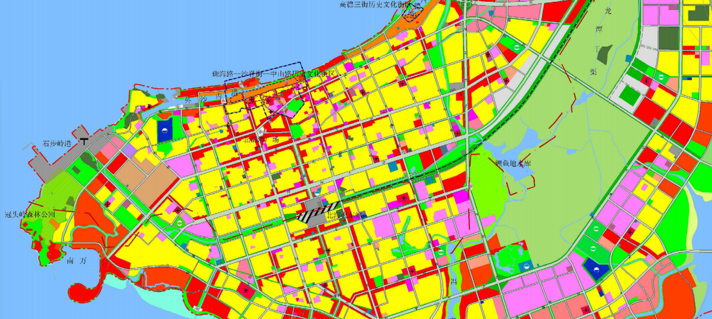 在北海市的城市规划中,规划有两大城市生态绿心,即鲤鱼地绿心和冠头岭
