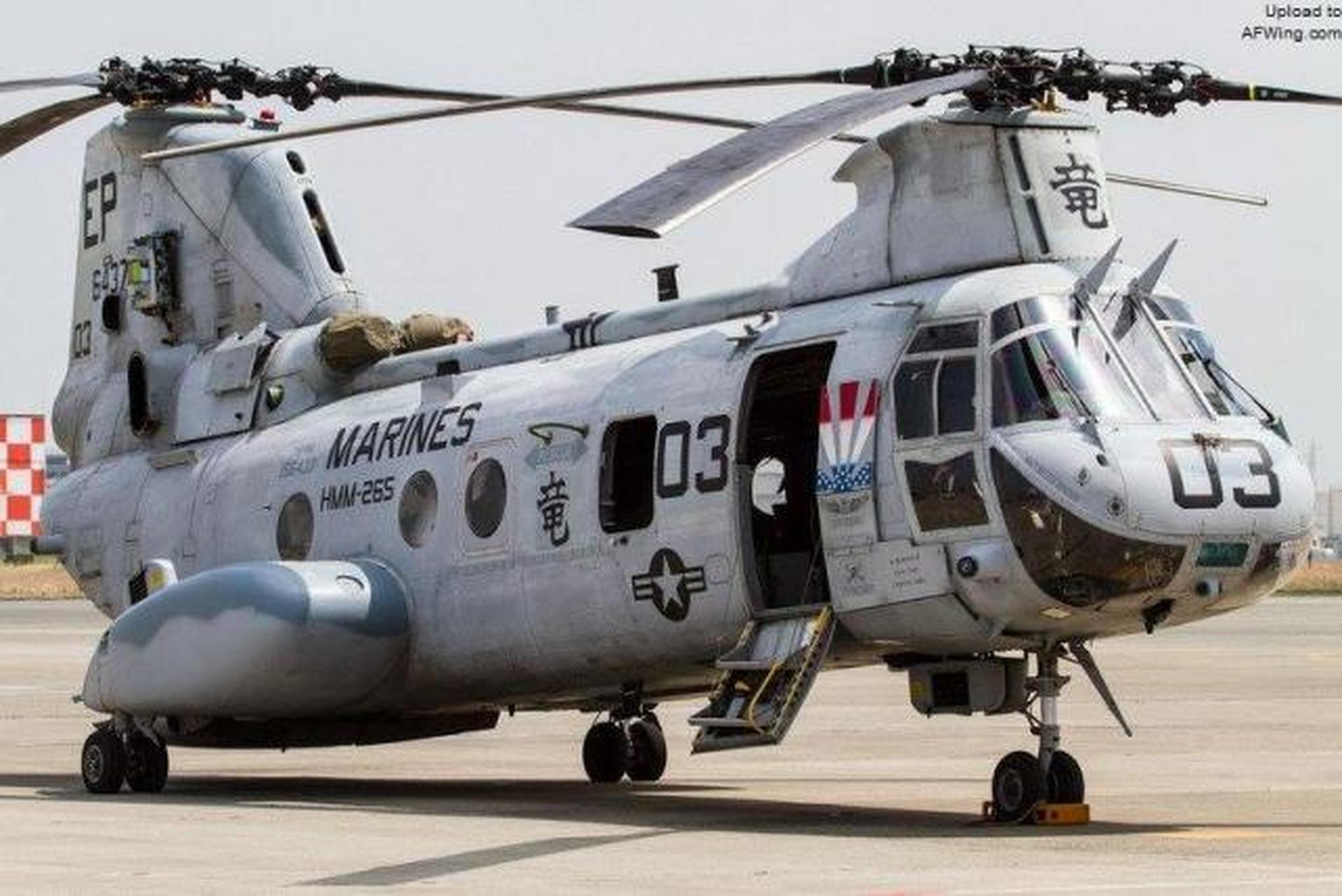 发现了一架ch-46直升机正在让哥斯拉搭便车?