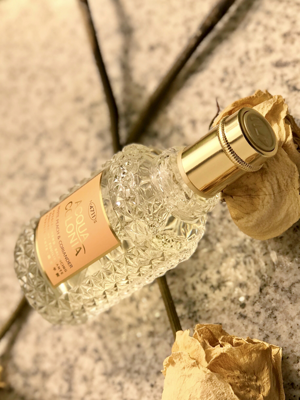 4711白桃芫荽|温柔白桃少女 最近种草的一款香水  #4711白桃芫荽古龙