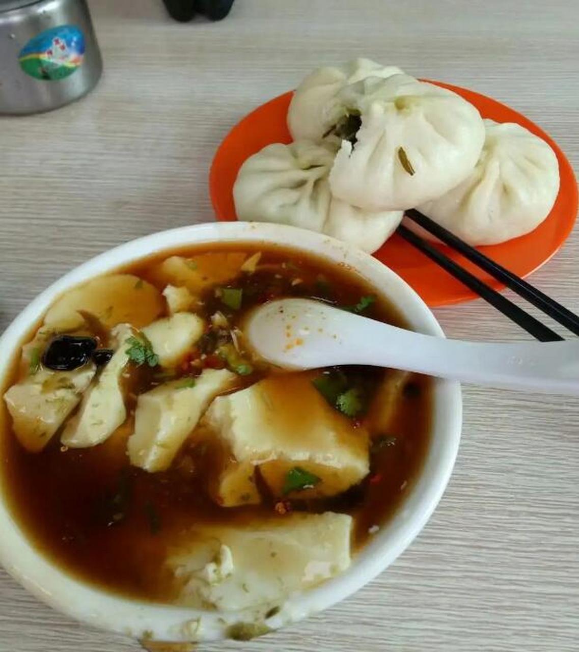 包子铺卖豆腐脑被罚款1万5,网友质疑处罚过重!